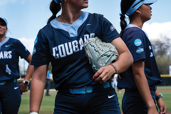 softball cougars teams